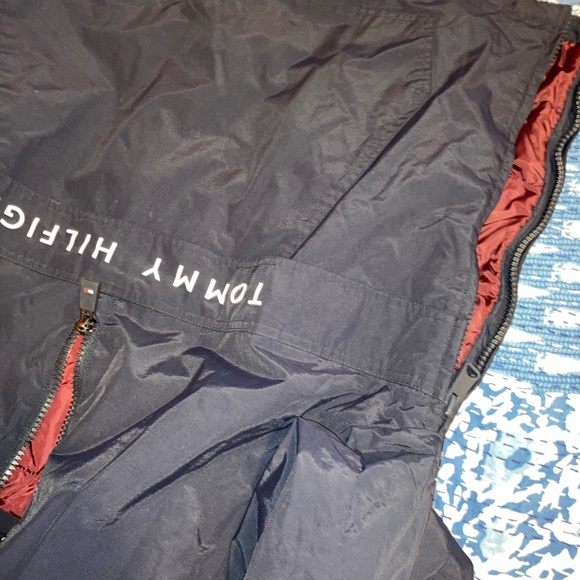 Tommy Hilfiger Taslan popover logo jacket - Picture 8 of 10